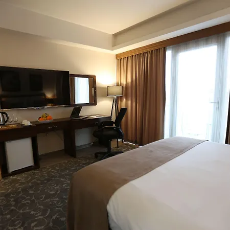 Cebeci Grand 4* Τραμπζόν